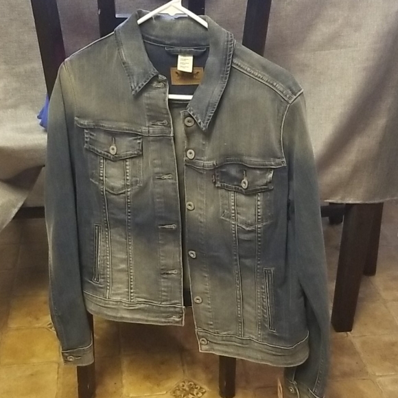 Levi's Jackets & Blazers - Levi Blue Jean Jacket